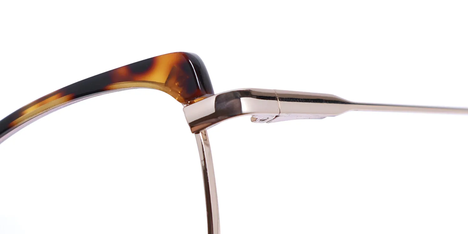 Isaac Mizrahi 30010 tt Eyeglasses Tortoise 50mm 6