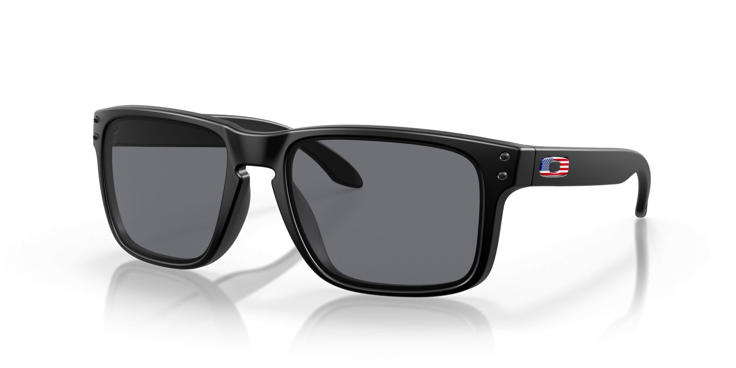 Oakley Holbrook OO9102-E655 Sunglasses Black 137mm Men