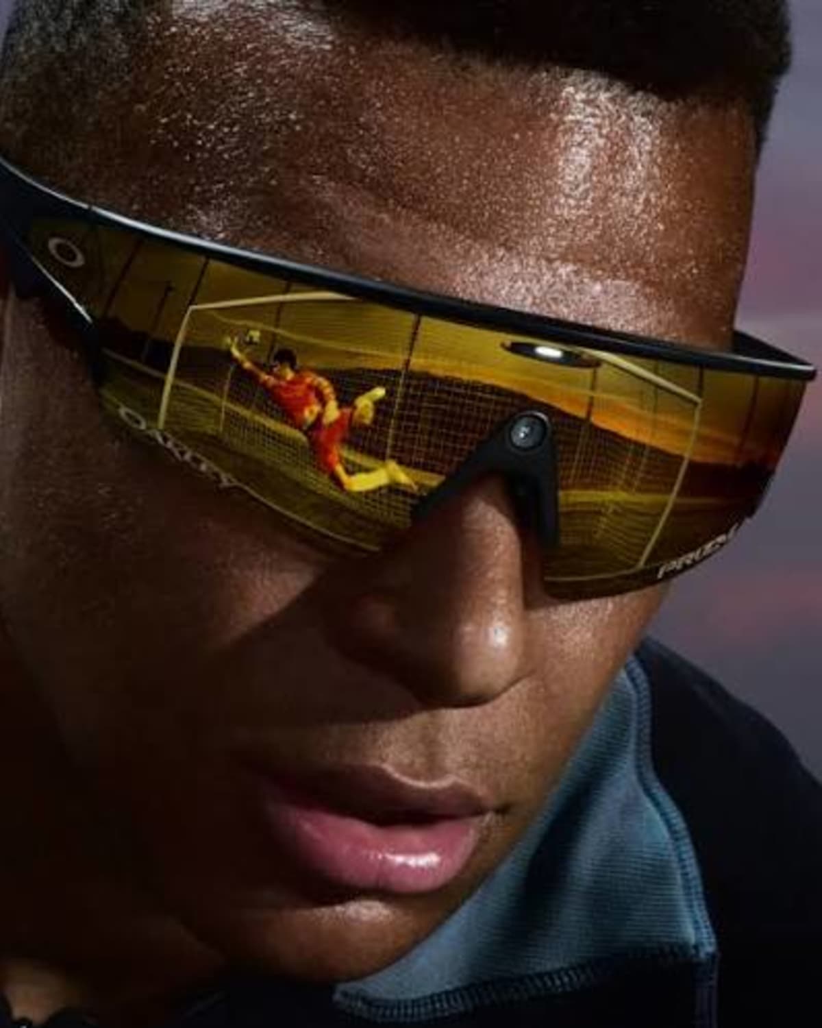 Oakley sunglasses campaign photo Oakley sunglasses campaign photo