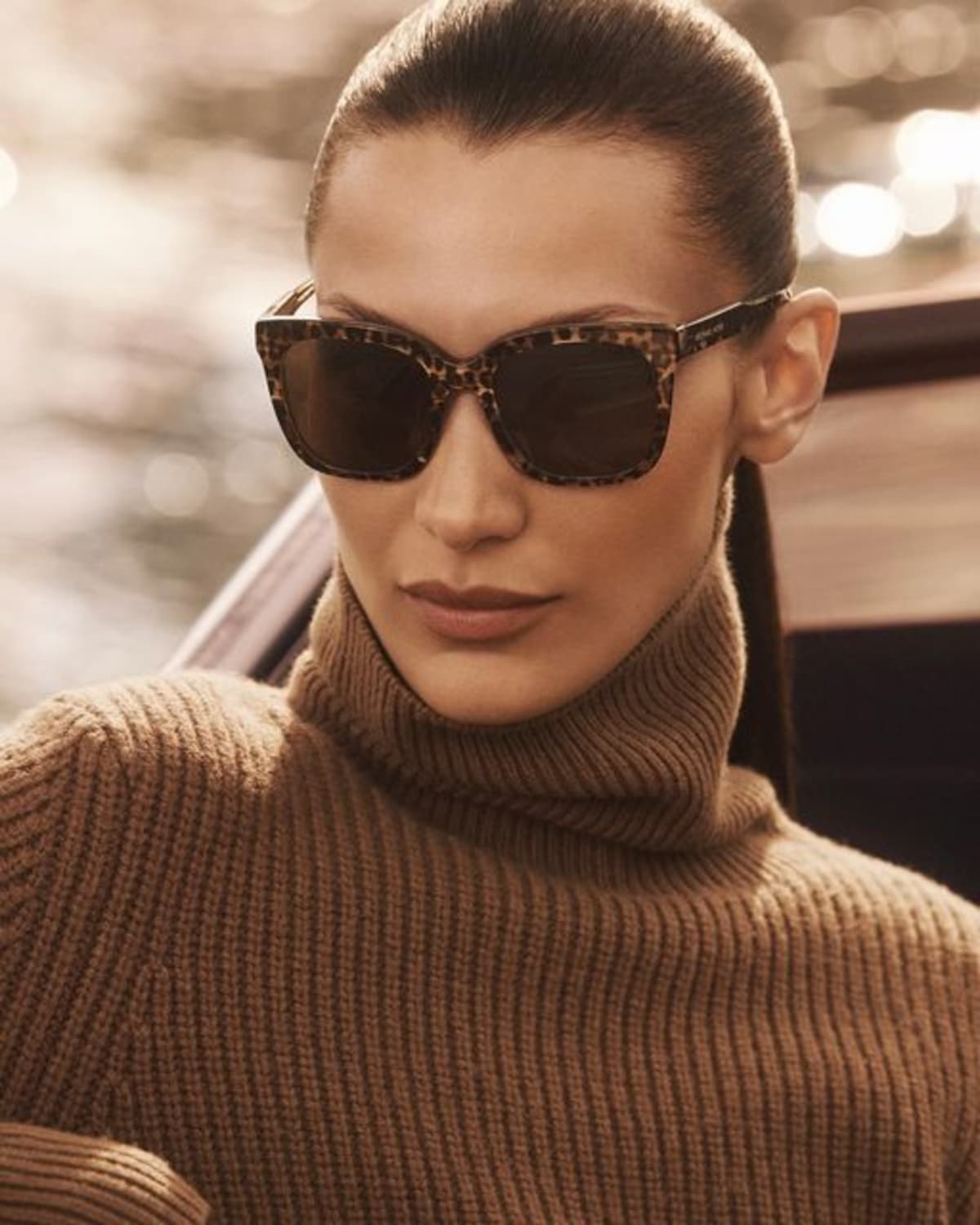 Michael Kors sunglasses campaign photo Michael Kors sunglasses campaign photo