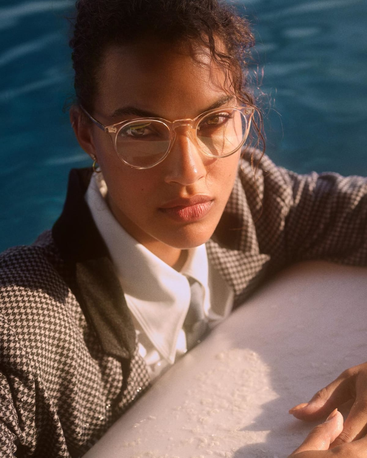 Oliver Peoples eyeglasses campaign photo Oliver Peoples eyeglasses campaign photo